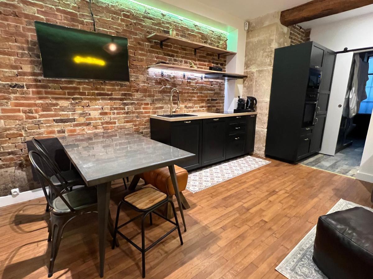 Good Vibes Luxurious Loft In Paris 11Th, With Ac & Table Football Eksteriør bilde